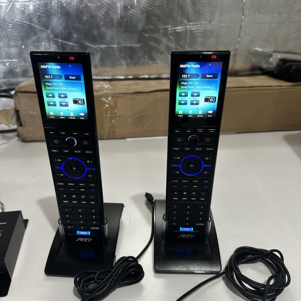 RTI XP-6 Advanced Control Processor with T2i Remote and RM433