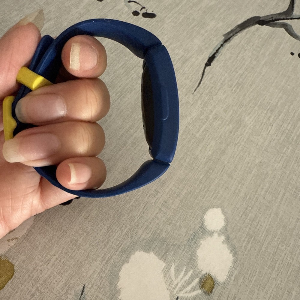Fitbit Inspire Activity Tracker Working Small Band FB412 Tested