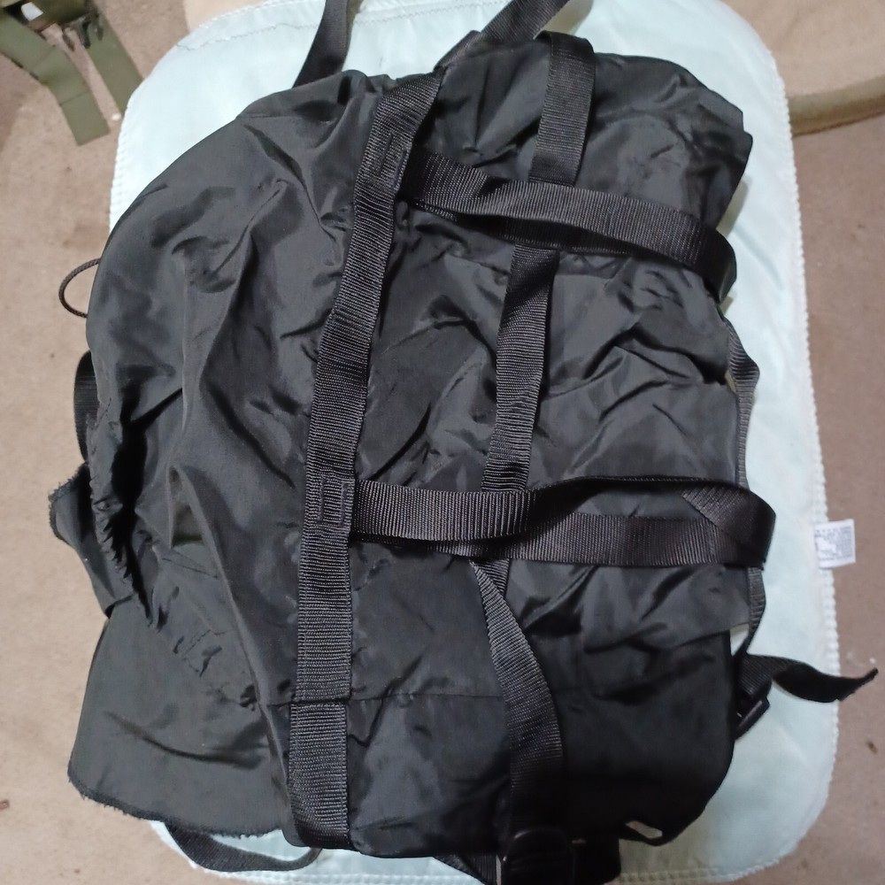 USGI 9 Strap Compression Stuff Sack good