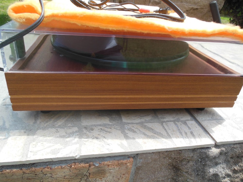Systemdek IIX Turntable with Profile Arm