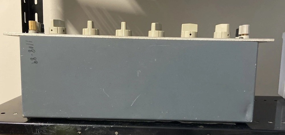 ESI RV622A Dekavider Decade Voltage Divider RV622A