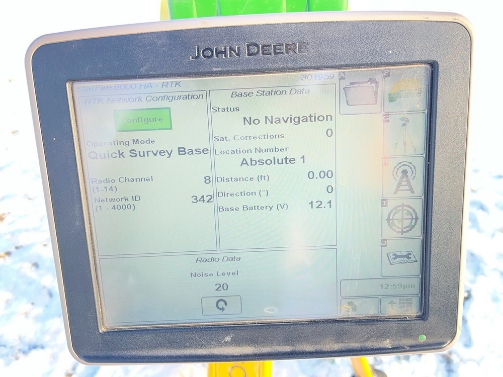 Battery powered RTK base station kit for John Deere