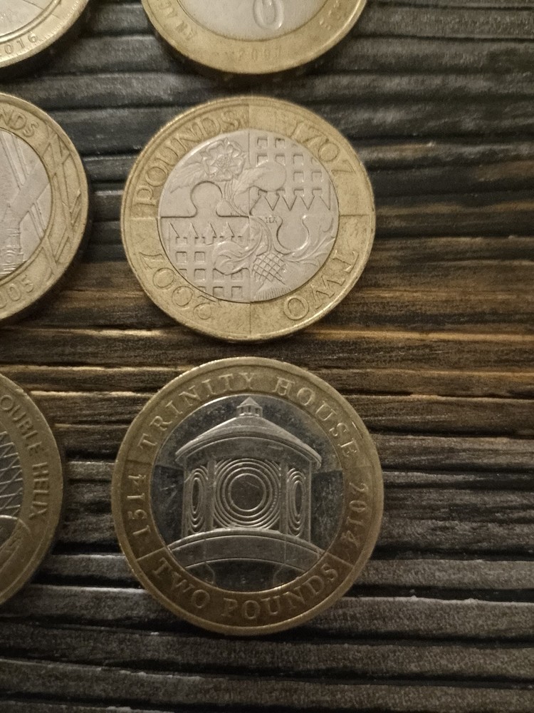 COMMEMORATIVE £2 COLLECTION x 22 Coins