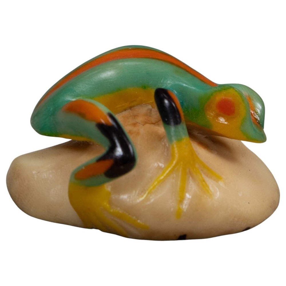 Poison Dart Tagua Carving