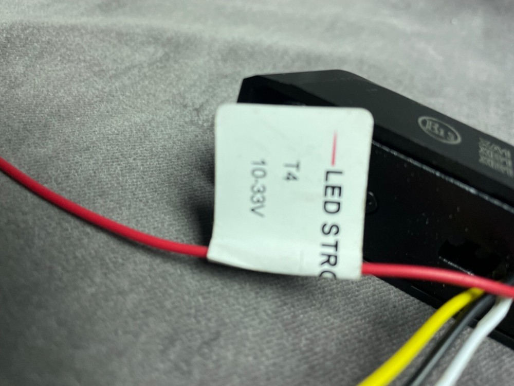 911 Signal T4 LED Lighthead