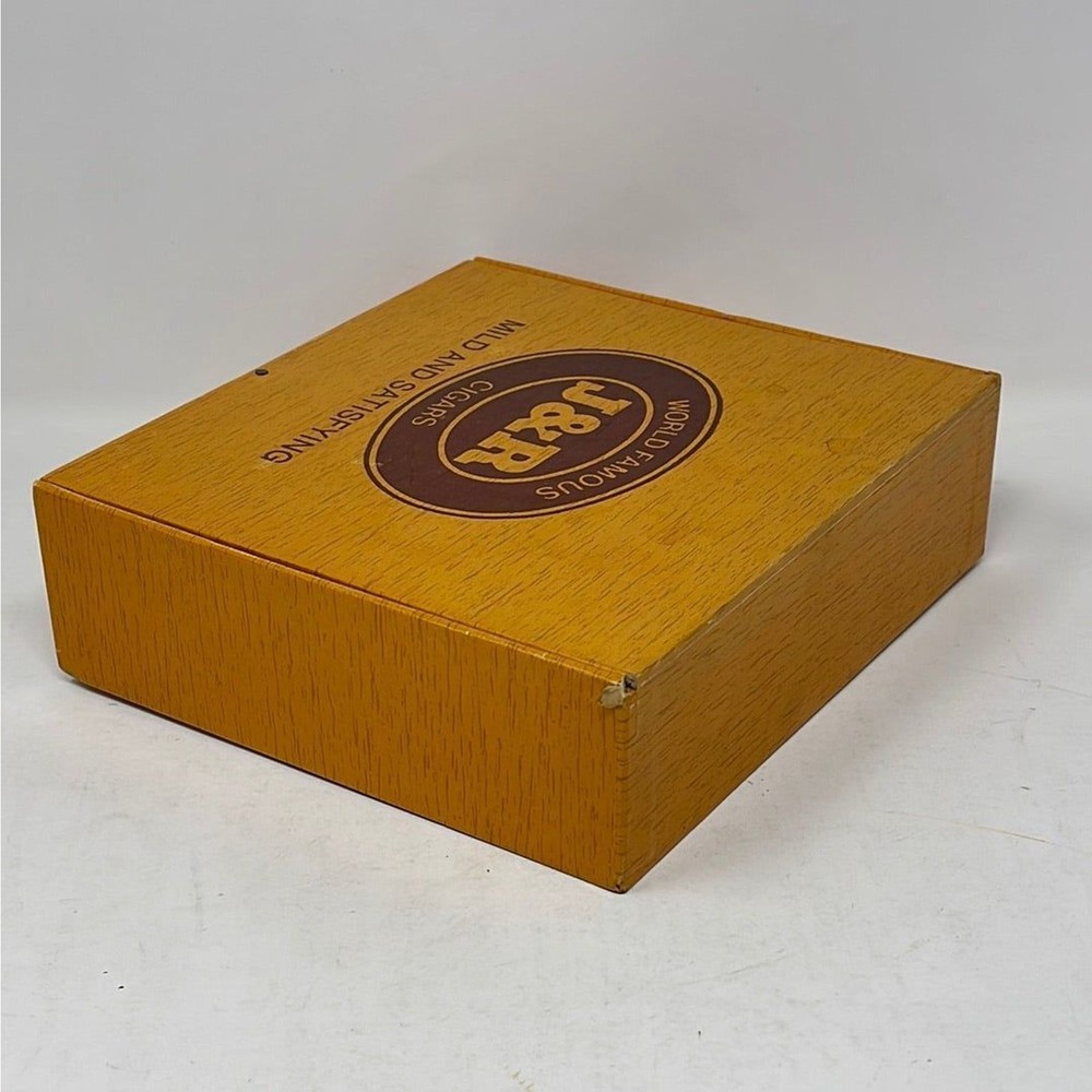World Famous JR Cigars