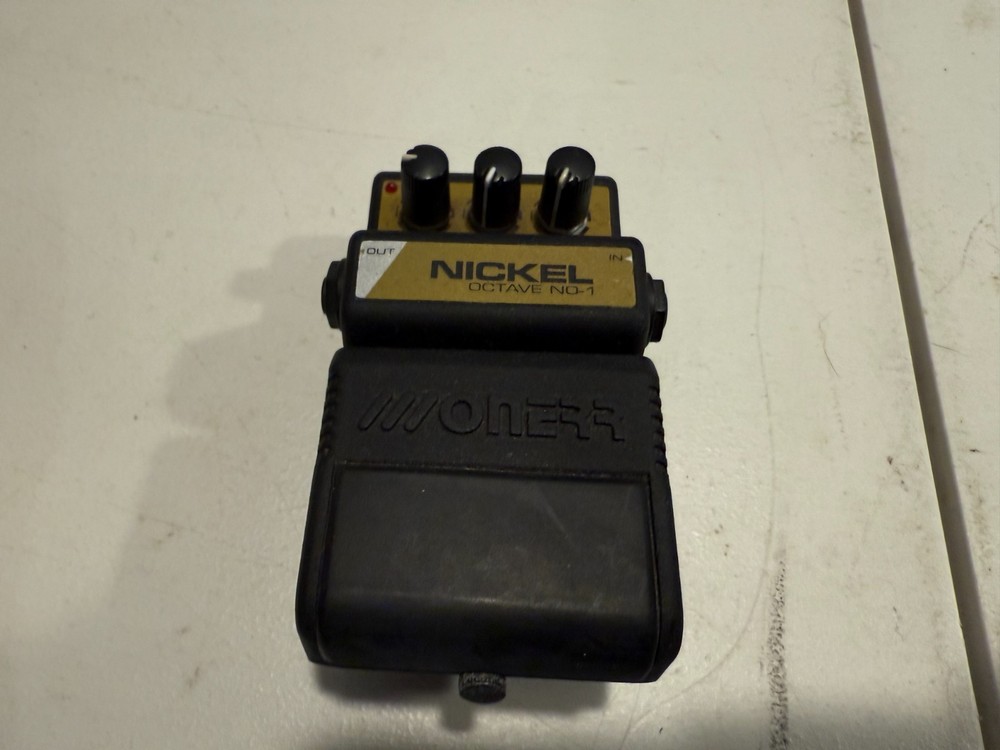 Onerr Octave Pedal: Onerr Nickel Octave NO-1 Guitar Effects Pedal