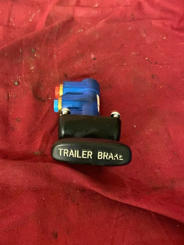BENDIX TRAILER BRAKE VALVE, SWITCH, K024929