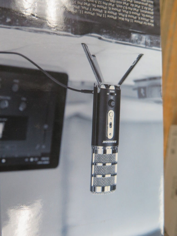 Samson SASAT Technologies Satellite USB/IOS Broadcast Microphone, Aluminum/Steel