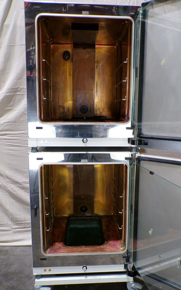 Thermo HERAcell vios 250i CO2 Incubator Dual Stack, Copper *used working*