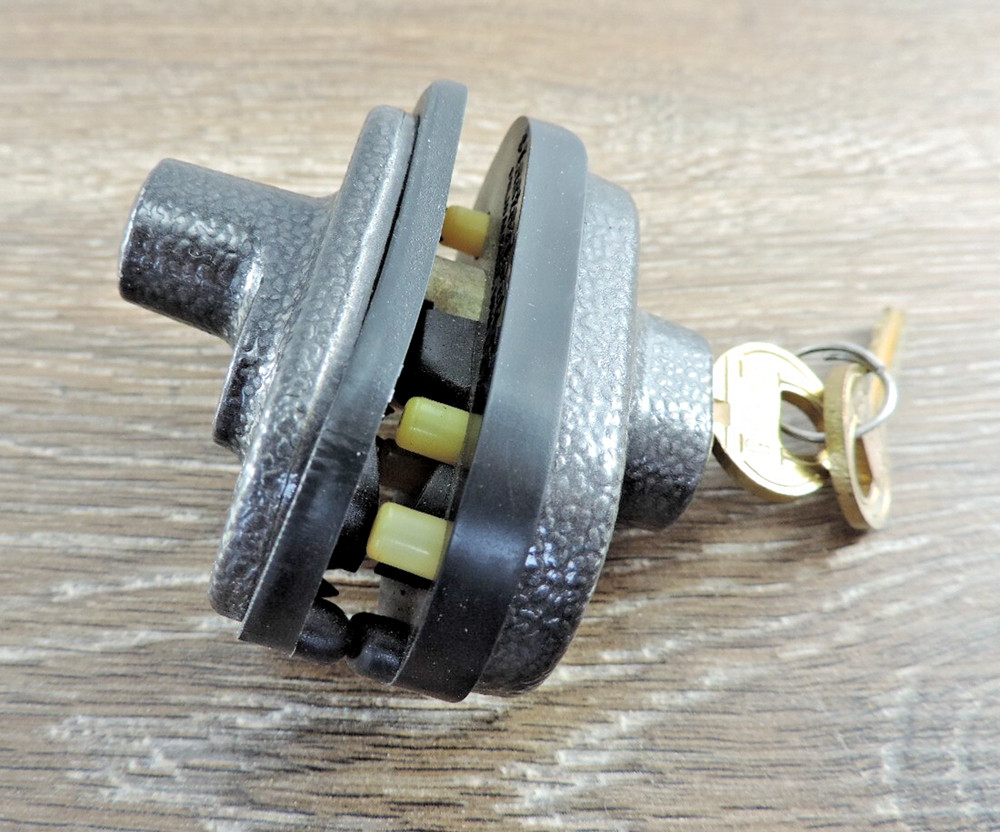 Master Gun Lock w/2 Keys
