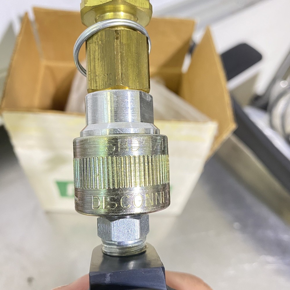 MSA MM112062 Belt Mounted Regulator