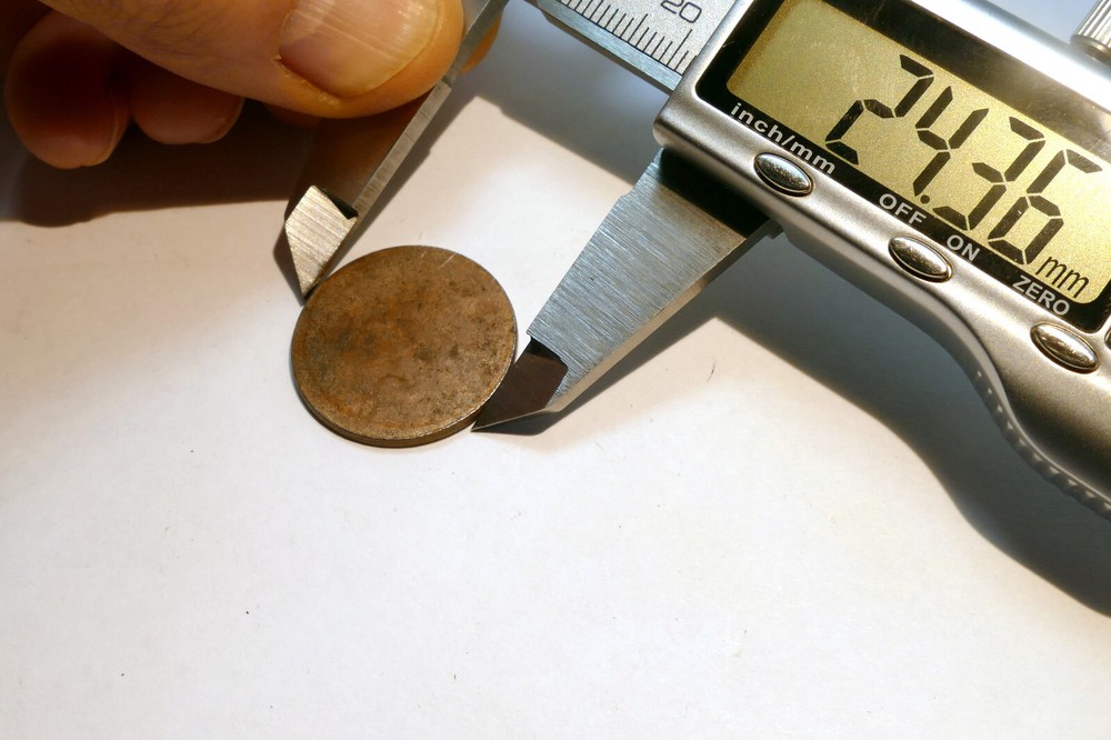 24.5mm Brass Copper coin Unstruck Planchet Error