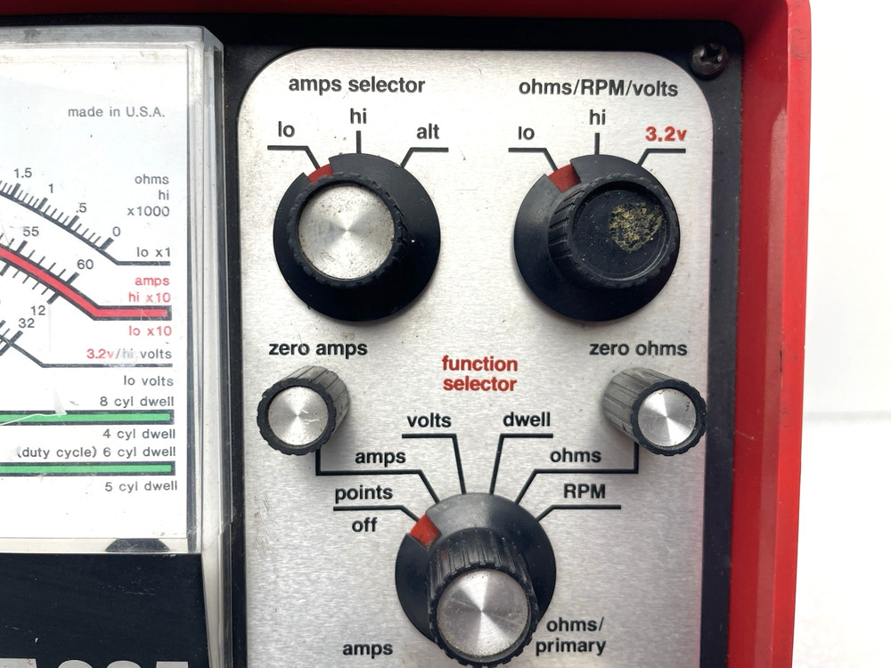 NICE MAC TOOLS ET925 AUTO ENGINE ANALYZER TACH DWELL VOLTS AMPS OHMS LEADS