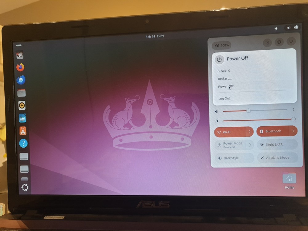 Linux Ubuntu 24.04.3 LTS, 64-bit, Bootable Live and Install USB Flash Drive