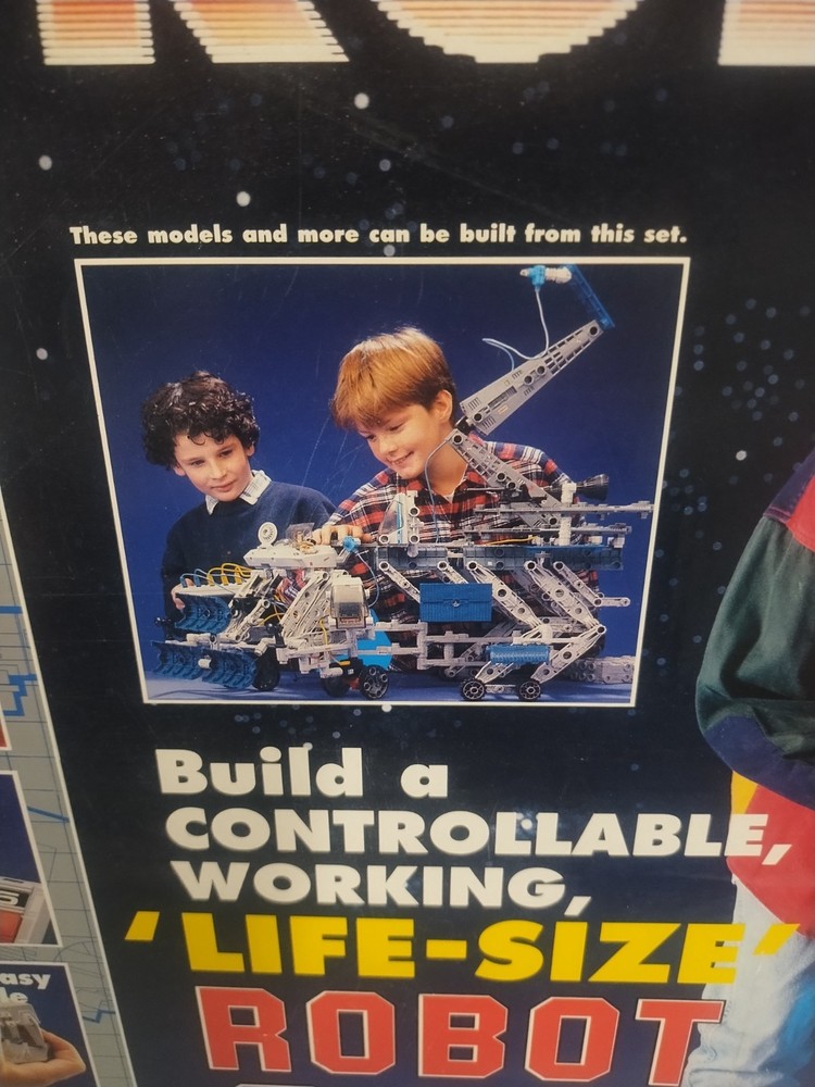 Vintage 1996 Robotix Robot Commander Life Size Motorized Modular Building Kit
