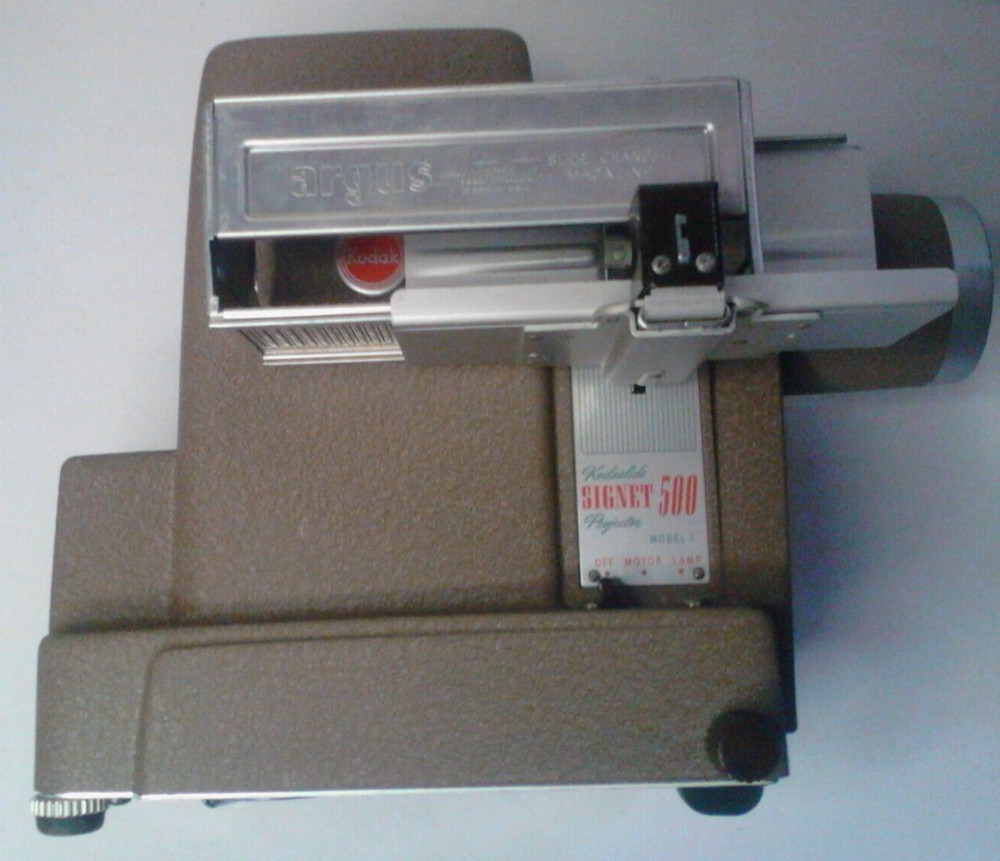 Kodak Signet 500 model 1 projector Read description