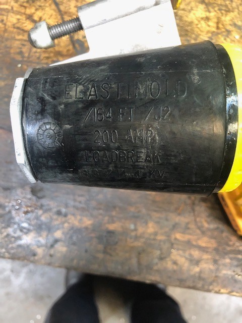 Elastimold 164FT 15kV 200A Feed-Thru Loadbreak Connector | Ships Same Day