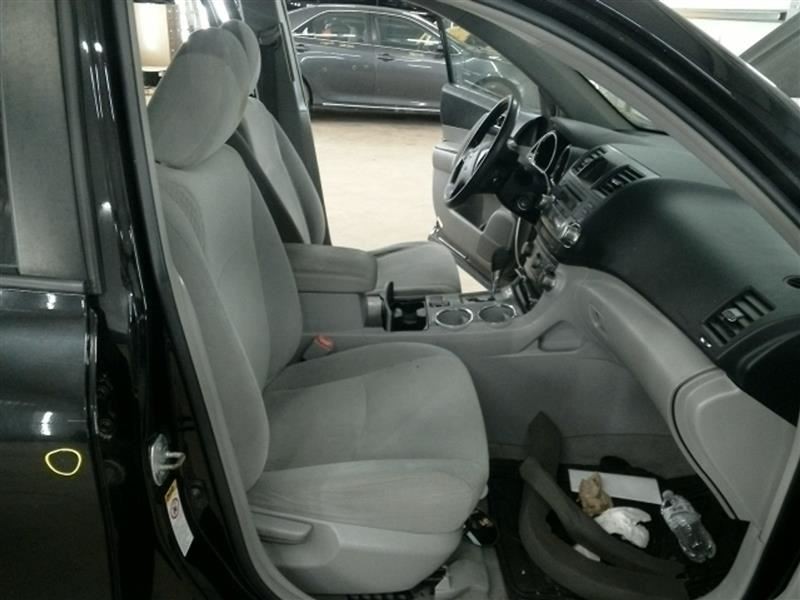HIGHLANDR 2010 Transmission Shift 104547408