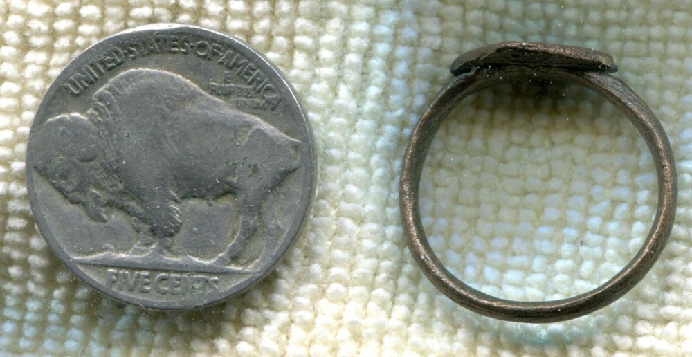 Cast Bronze Finger Ring Middle Eastern Area, Ancient, See Scans
