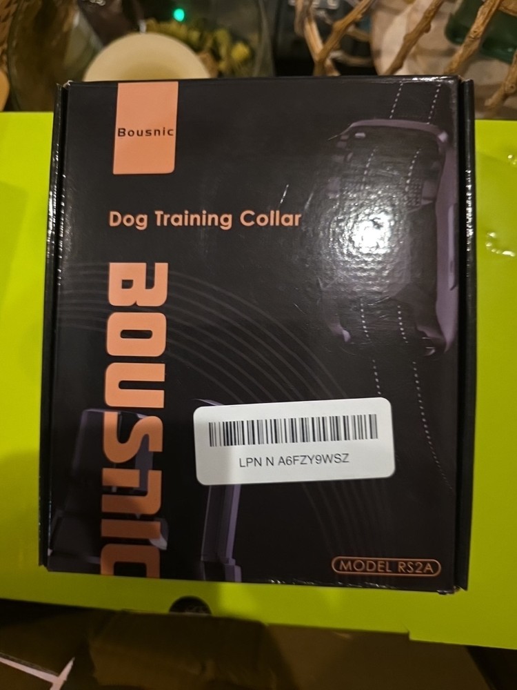 Bousnic Dog Shock Training Collar Model RS2B Collar & Remote - Excellent