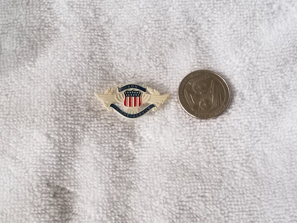 WW2 Son In Service Pinback-Plastic