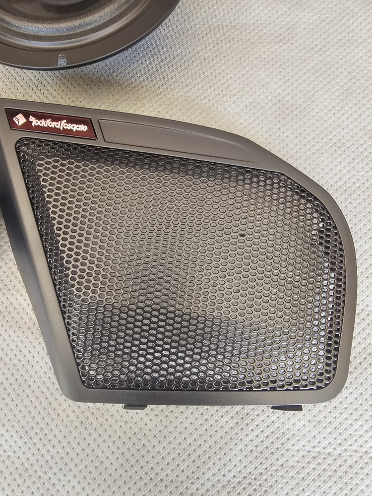 Harley Davidson 2025 FLHXU Sound System