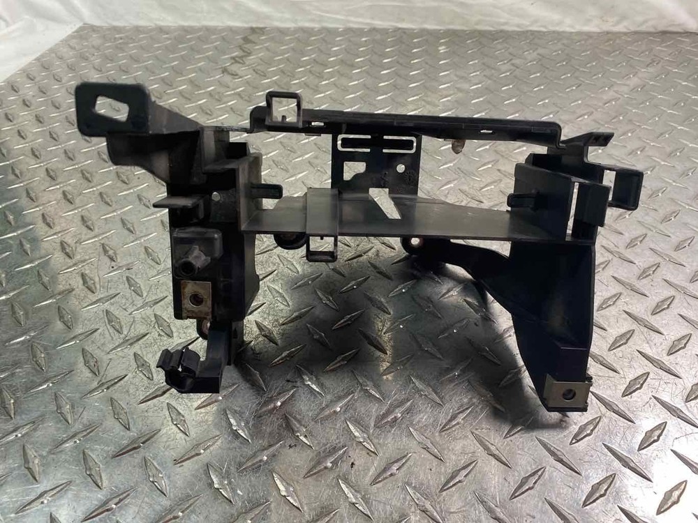 07-16 MINI COOPER R55-R61ENGINE COMPUTER SUPPORT BRACKET HOLDER 12907629990 OEM