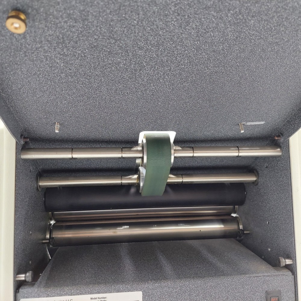 Privatizer Technologies PSMailers PSM1800 Folding Machine