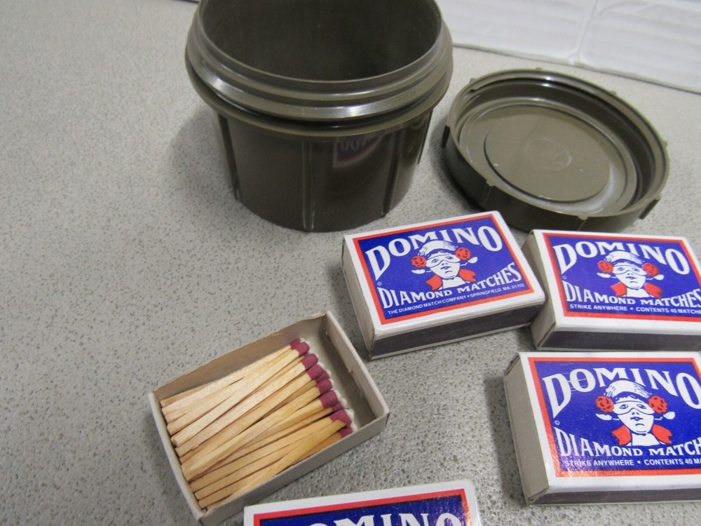 US Military Cold Climate Survival Kit Match Container Case Strike Anywhere NOS