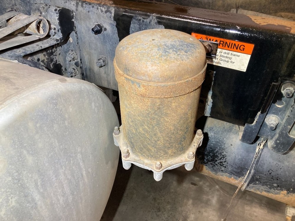 Bendix AD9 Air Dryer - Used