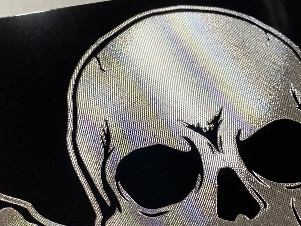 ENGRAVED Skull & Crossbones Car Tag Diamond Etched Vanity Front License Plate