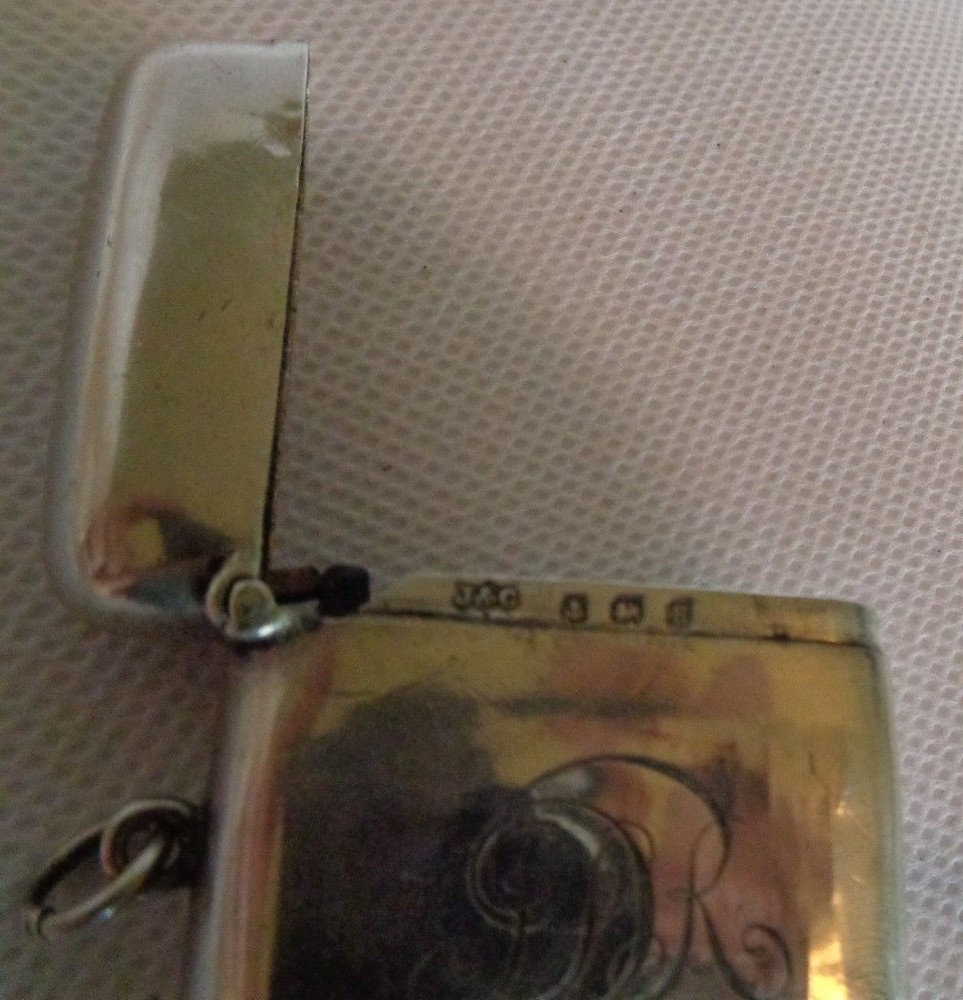 STERLING SILVER VESTA CASE BIRMINGHAM 1907    