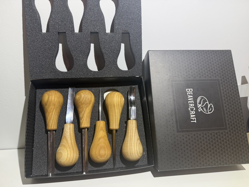 BeaverCraft Wood Carving Gouges Kit SC05 - Chisels Set with...