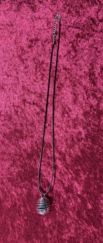 Lodestone Necklace ( removable )