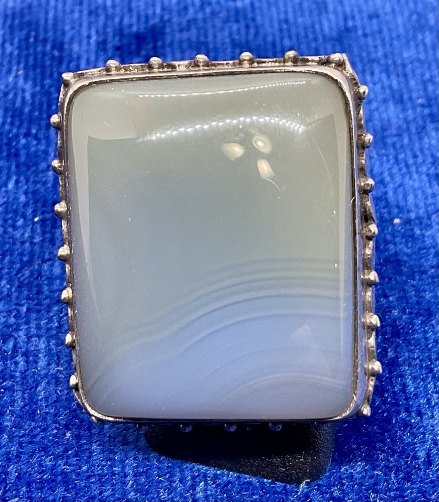 A Fantastic Sterling Silver And Agate Ring. Measures Size 9 1/2 In Great Shape