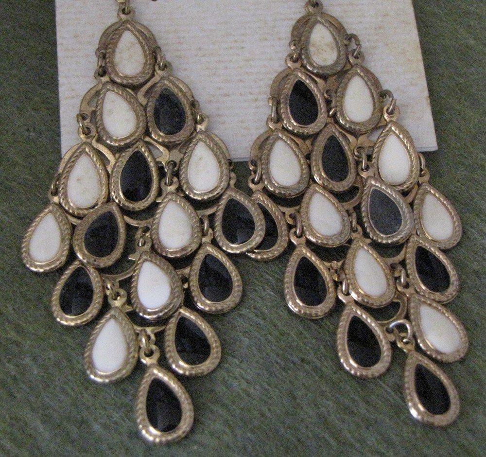 Earrings Clip On Black White Gold Tone Drop Design