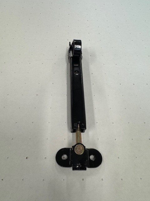MACK HOOD SIDE FASTENER 3QM34A OEM