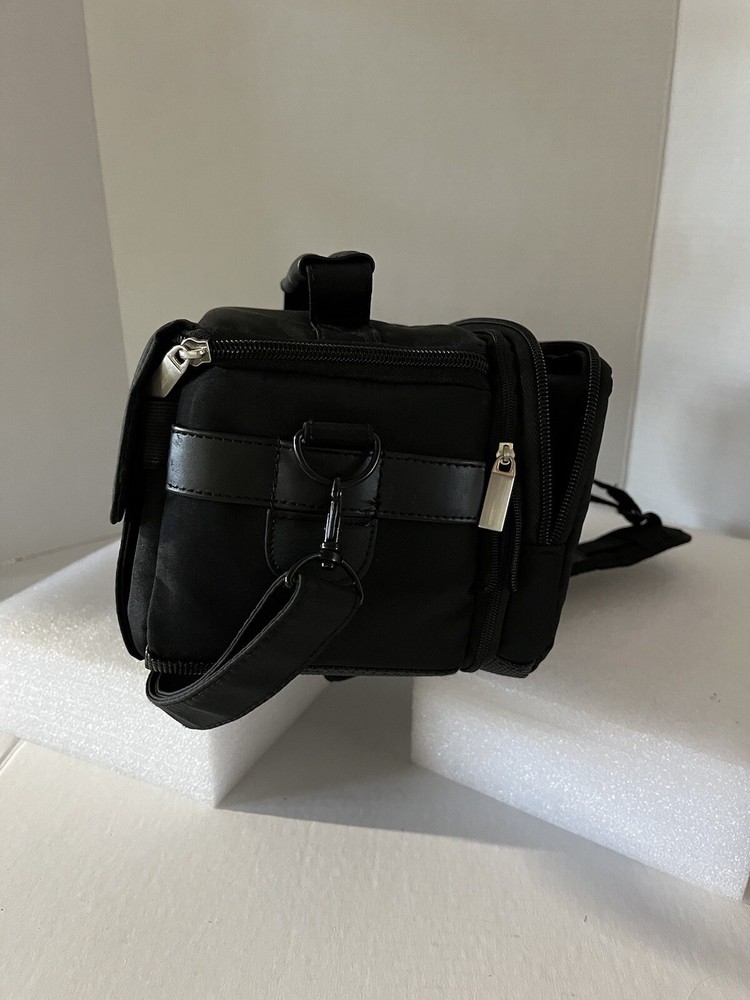 HP Expandable Black Camera Case/Bag, Padded With Shoulder Strap