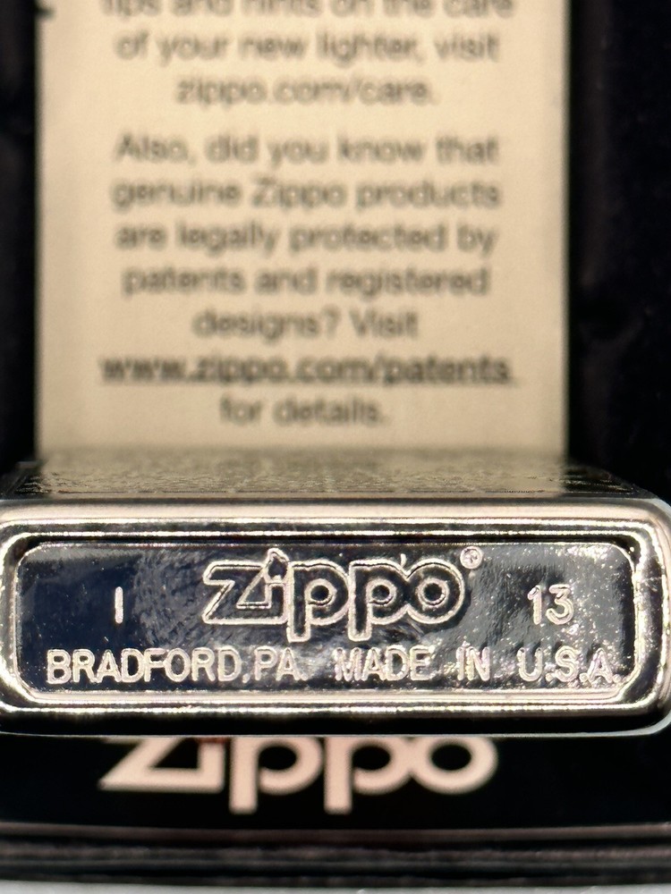 Vintage 2013 Spider Web Raindrop Chrome Zippo Lighter NEW