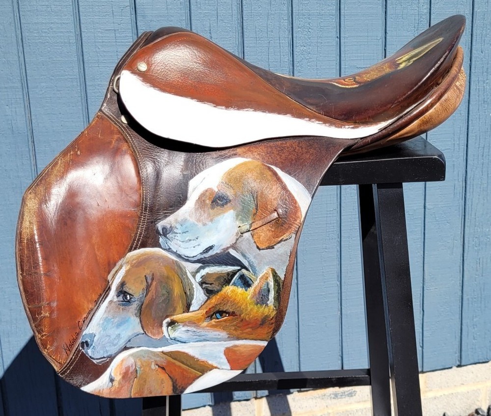 Painted Saddle Fox and Hounds