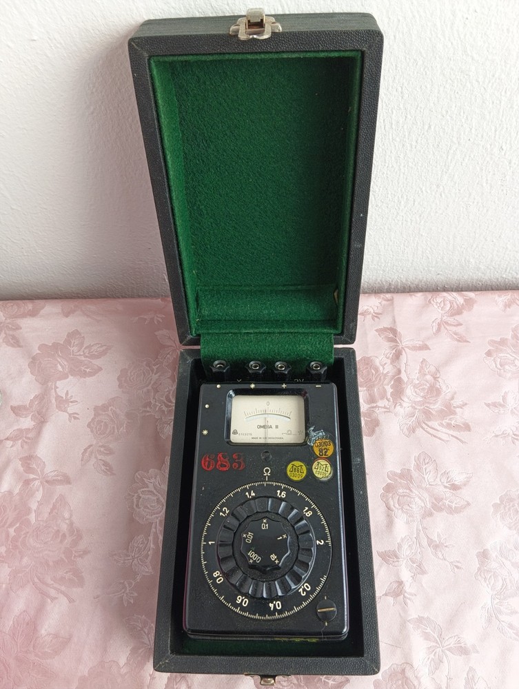 Bakelite vintage MEGA OHM Meter