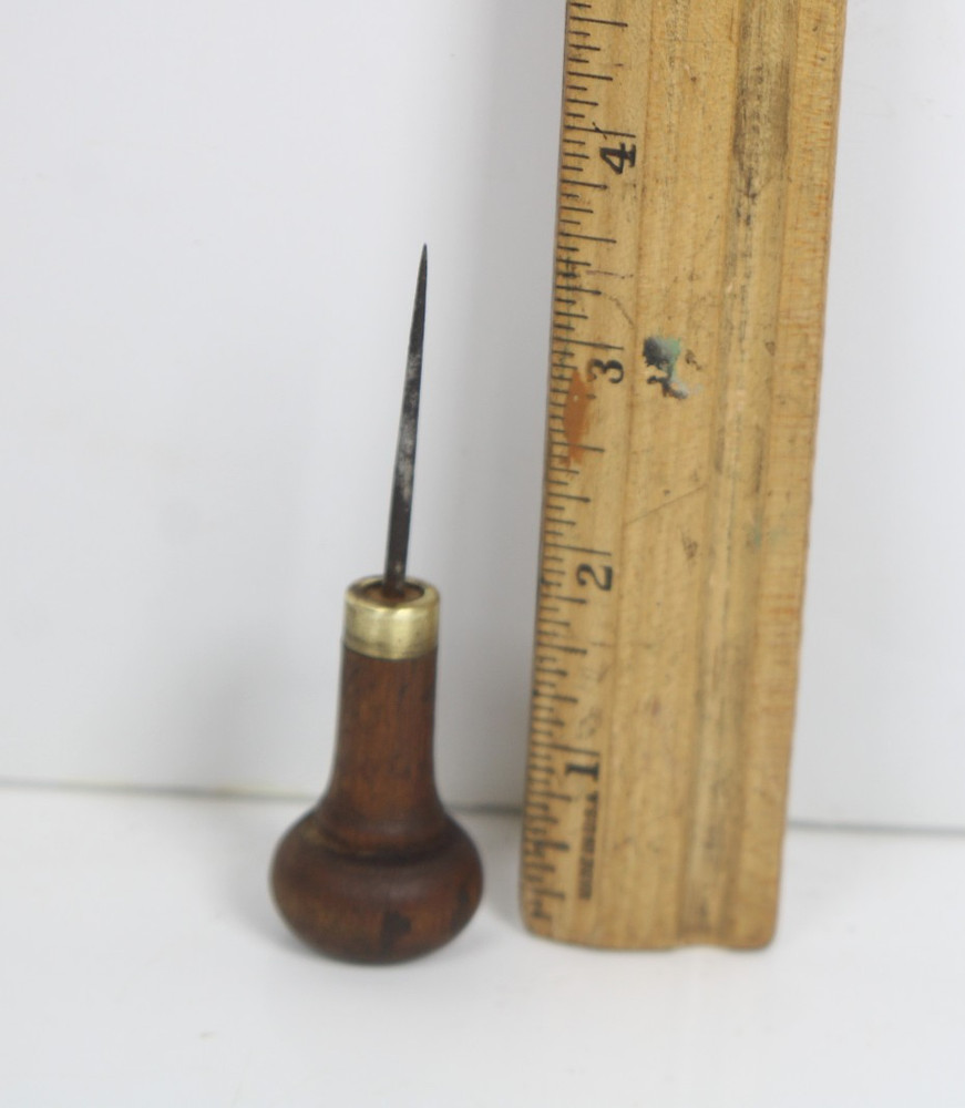 Unique Small Size User 3-3/8" L Turned Handle Wrought Awl Screw Tool INV#JS36