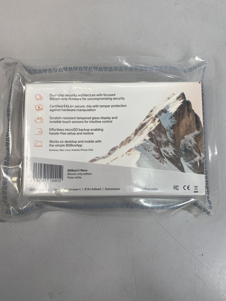 Bitbox - Bitbox02 Nova Bitcoing-only Edition Wallet - Polar White