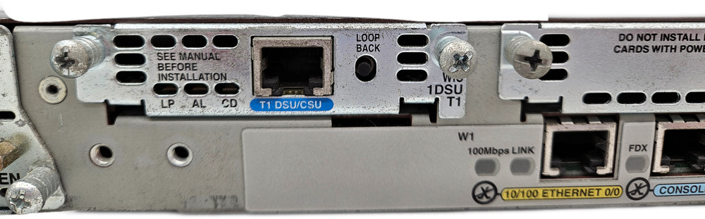 Cisco 2620 Modular Enterprise Router 10/100 Ethernet