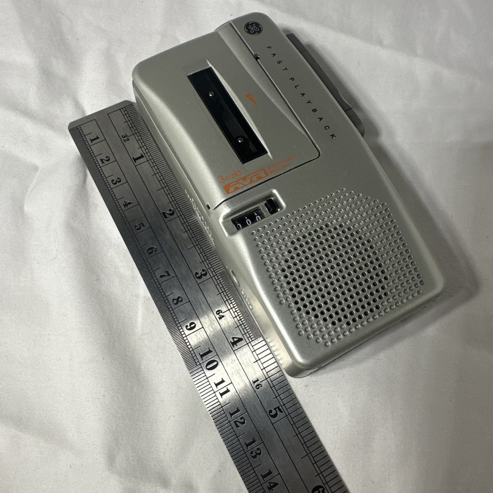 GE 35383 Handheld Cassette Voice Recorder, Tested