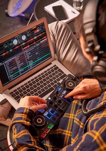 Hercules DJControl Starlight Ultra Portable Compact DJ Controller w/ Case