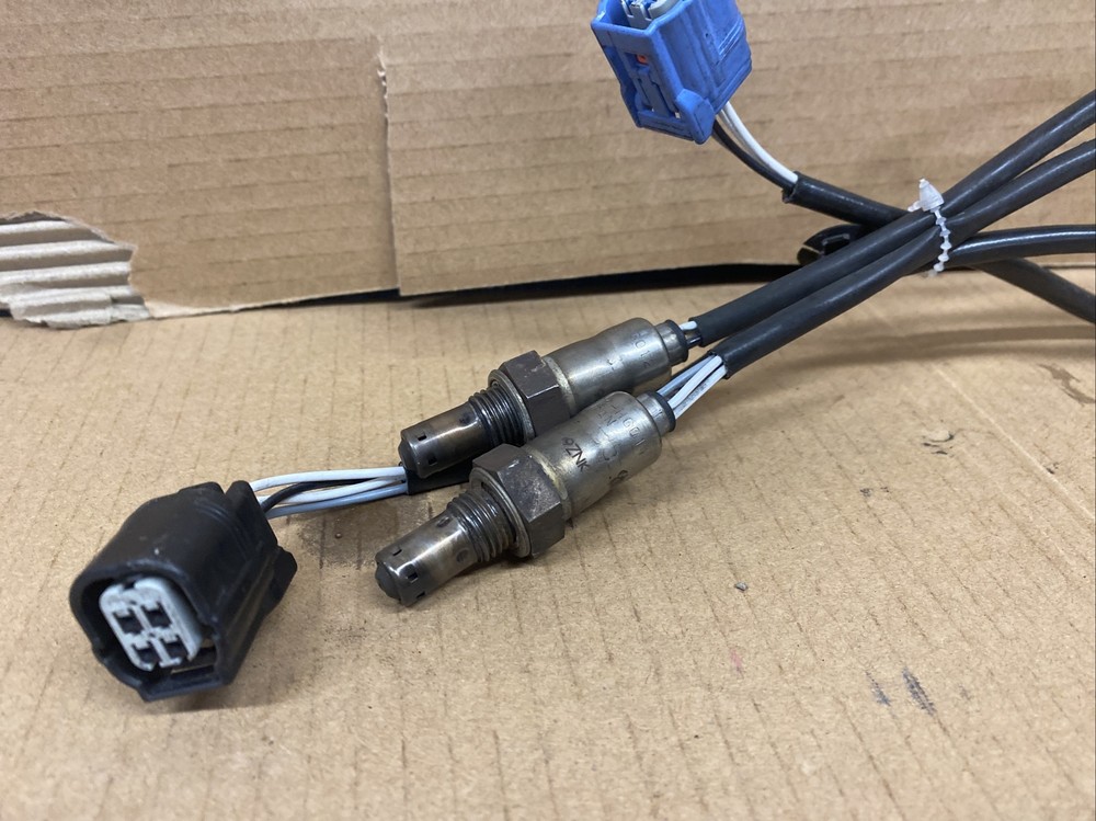 2010 Honda VFR1200 oxygen sensor OEM #123020