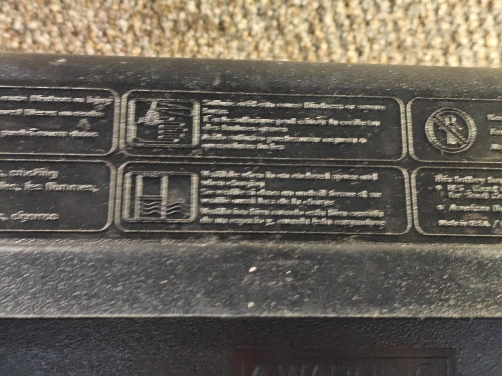 QUICKBOX 120177-001 Battery Box,Closure Type Thumb Screws