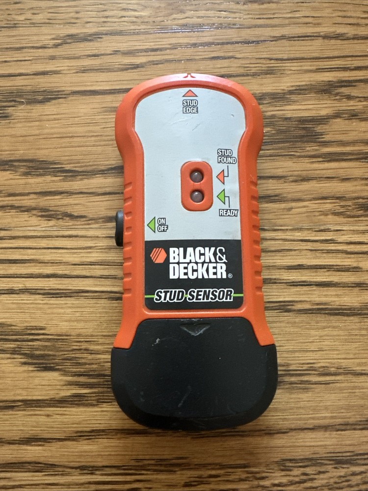 Black & Decker Stud Sensor/Finder w/ LED Indicators,  SF100